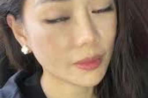 狗仔蹲守实锤：内娱某女星现身日本风月场所人设彻底崩成渣