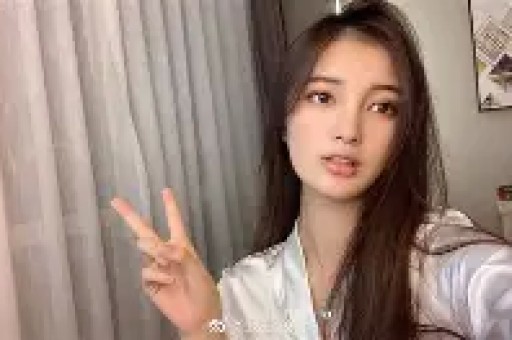 出道8年从不接吻戏被称最干净女演员的她凭啥让大导演抢着捧