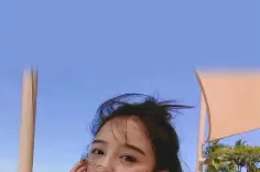 檀健次人设崩塌向女网红示弱频送红包风波后复出现场彻底失控